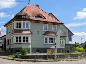 Ferienwohnung in alter Villa